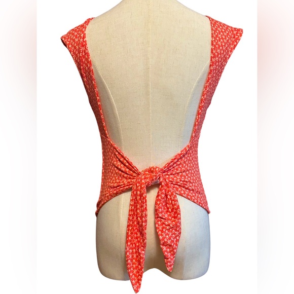 Urban Outfitters Kimchi Blue Talia Backless Boatneck Top Red Size M - Picture 9 of 12